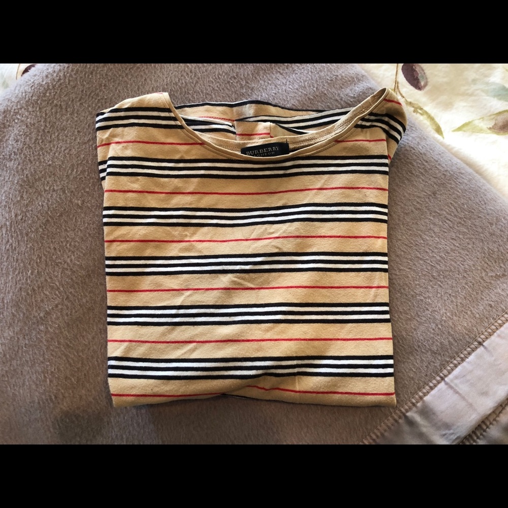 Burberry T shirt
